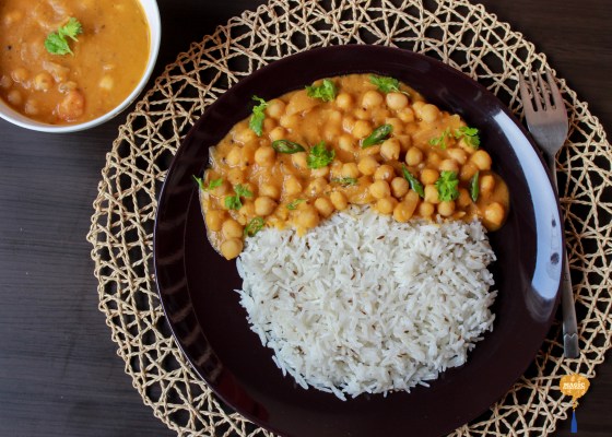 photo of dhansak with chickpeas