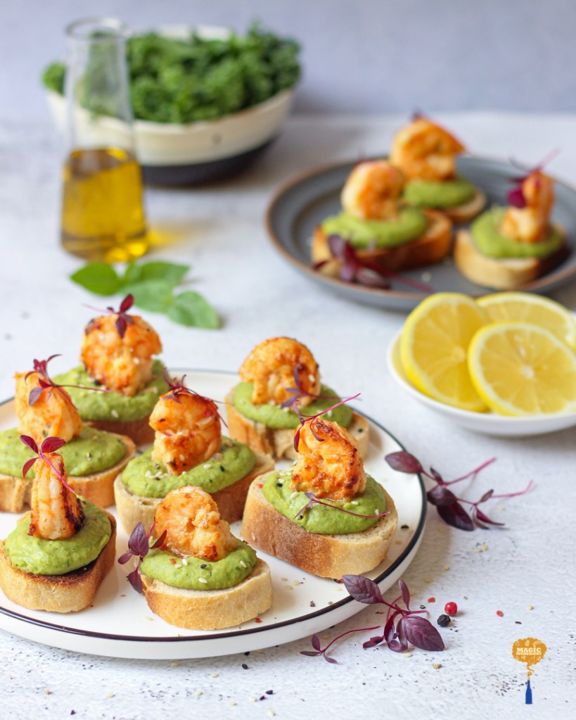 Recipe of shrimp hummus crostini