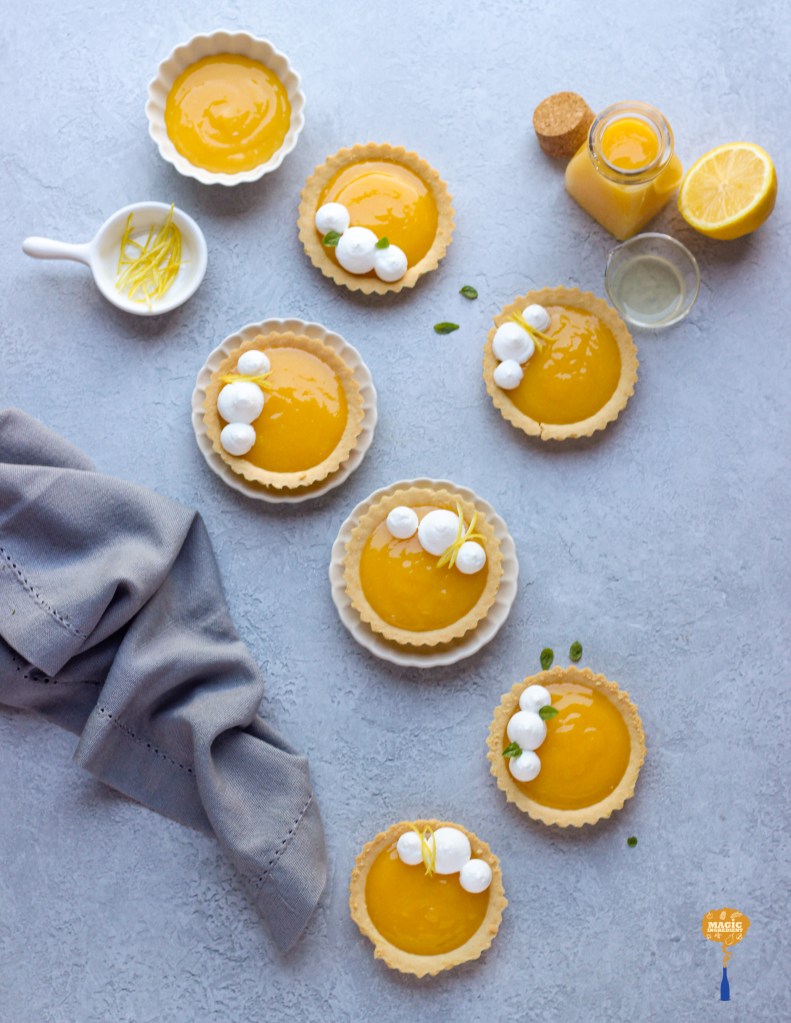 Lemon curd tarts