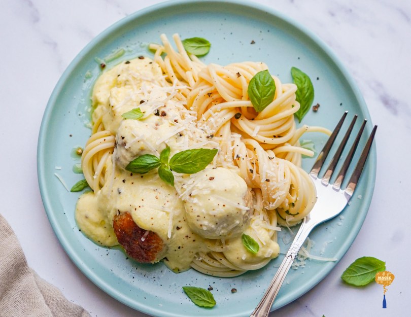 Five sauces for spaghetti 