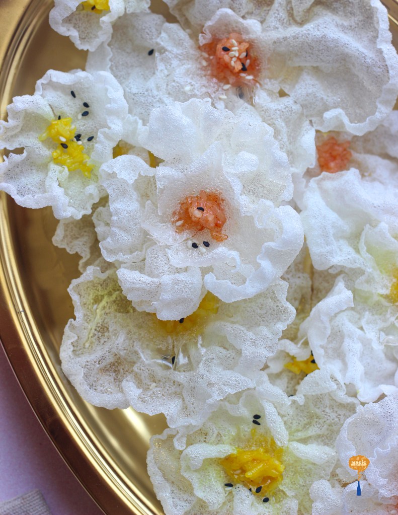 Edible Rice paper flowers