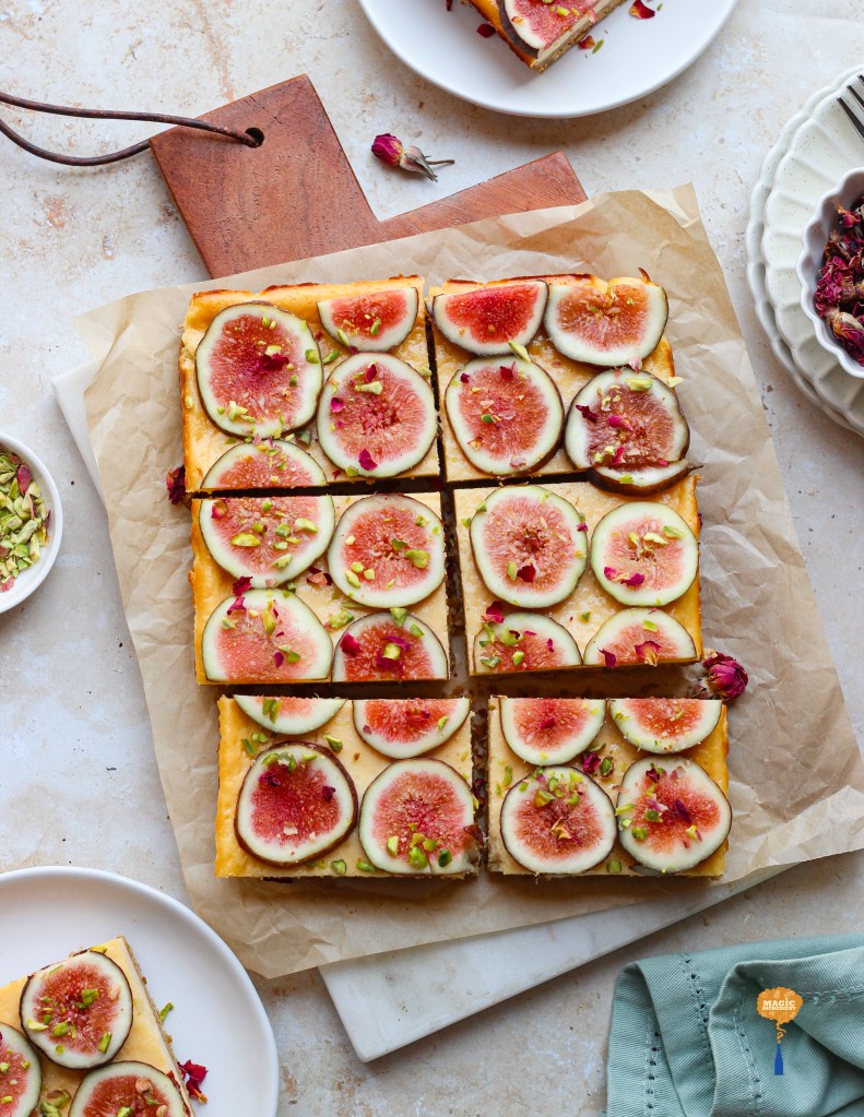 Fig cheesecake bars